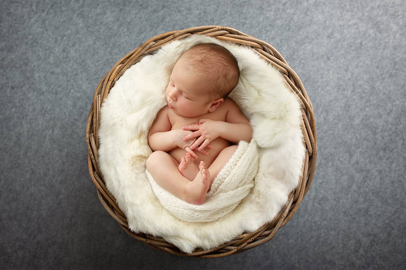 Neugeborenenfotograf in Nuernberg babyfotos newborns babyfotograf