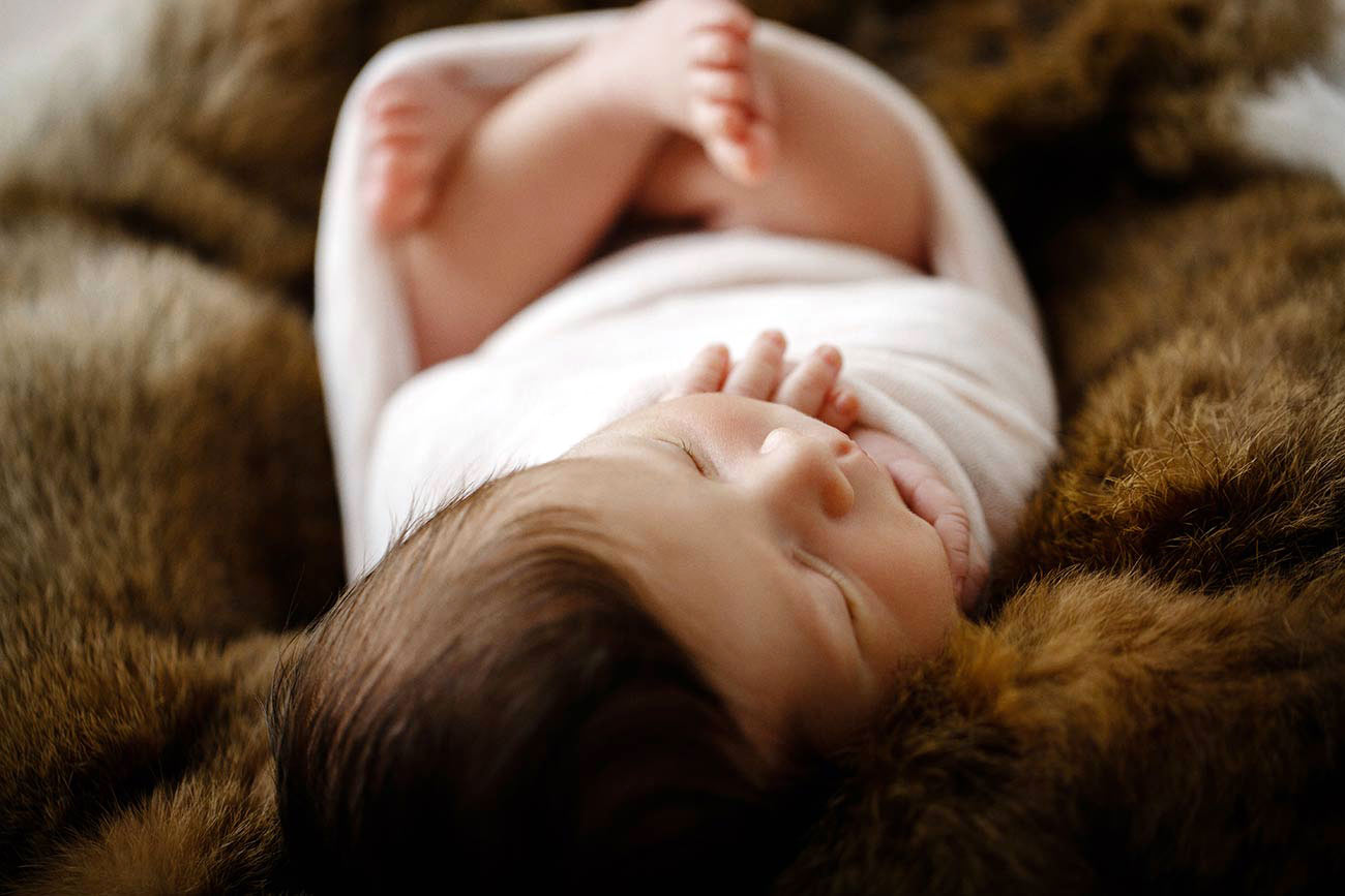 Baby fotos Neugeborenen Foto Shooting in Nuernberg